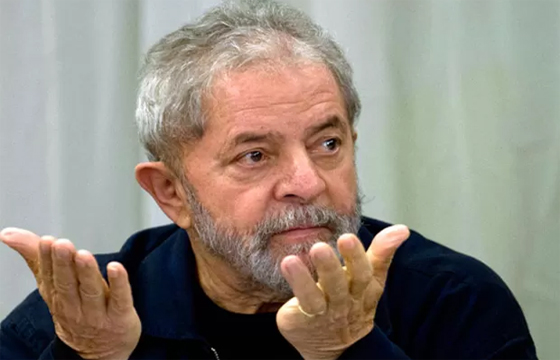 Lula na reuniao do pt marco2015