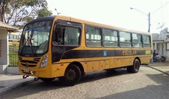 Assalto a ônibus escolar S Miguel de Taiou 30ago2016