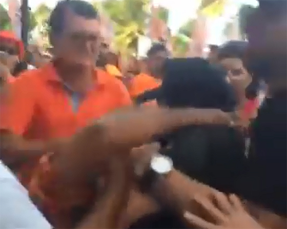 Video briga de fiscal com militante do PSB 28ago2016