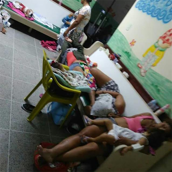 Hospital Arlinda Marques crianças em cadeiras mai2017