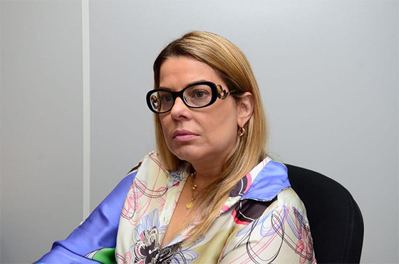 Juiza Adriana Barreto Lóssio