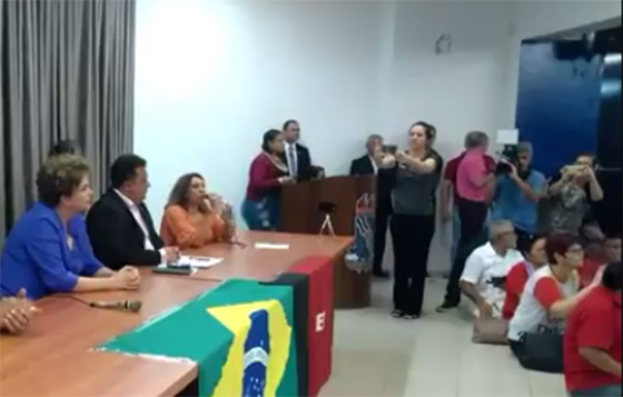 Dilma em João Pessoa vaias a Cida 15jun2016